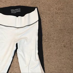 TechSweat 7/8 Zoom Leggings 
Cloud/Night/Coyote